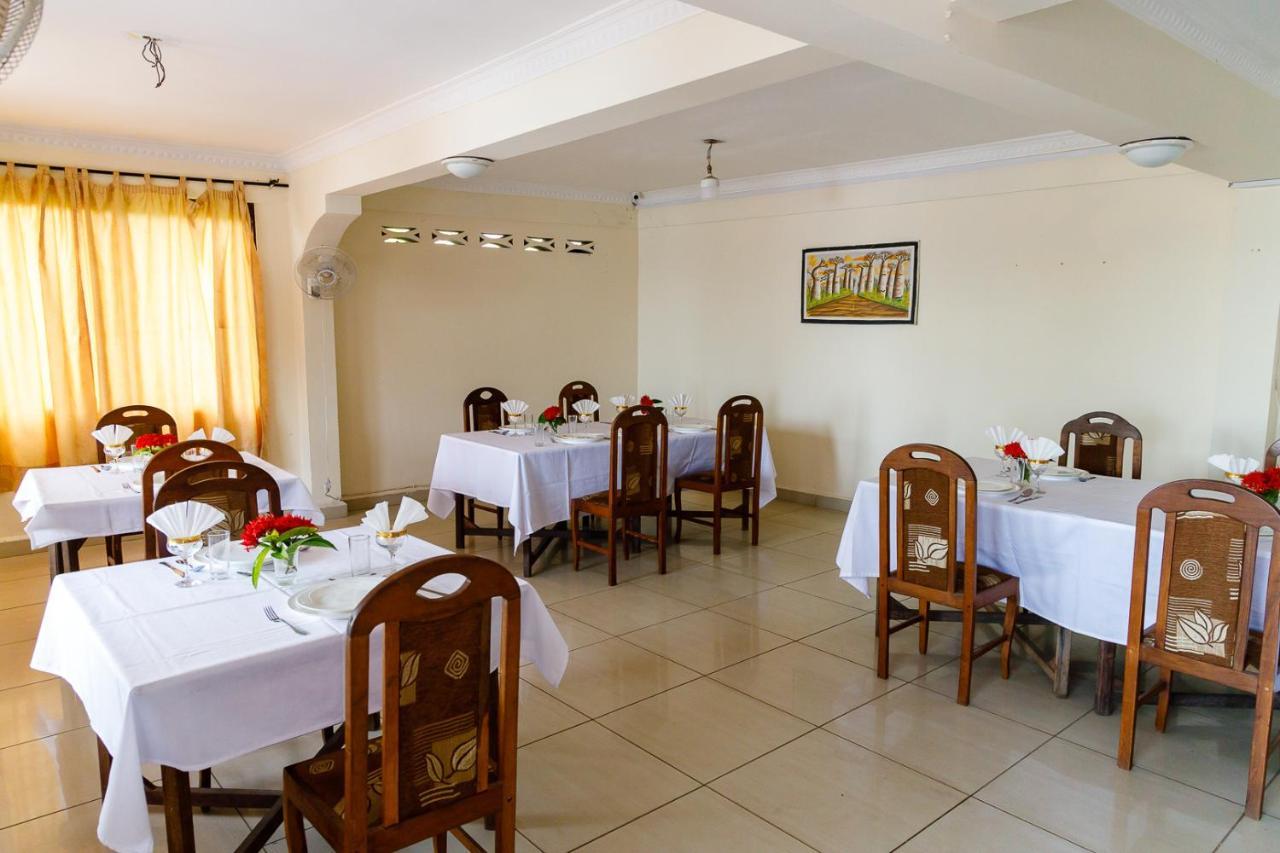 Hotel Melrose Sambava Dış mekan fotoğraf